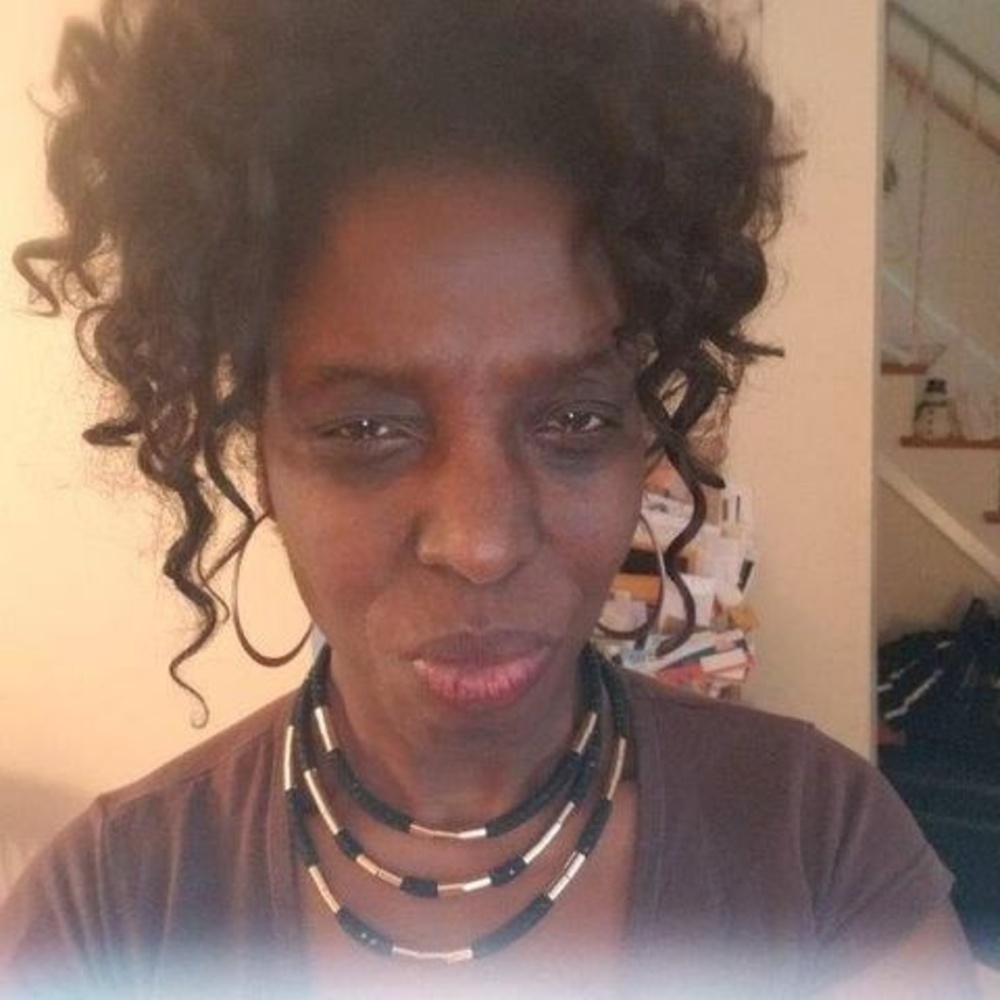 Meet your Posher, Jewelle